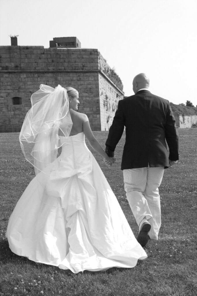 kate whitney lucey wedding photographer newport ri fort adams-002